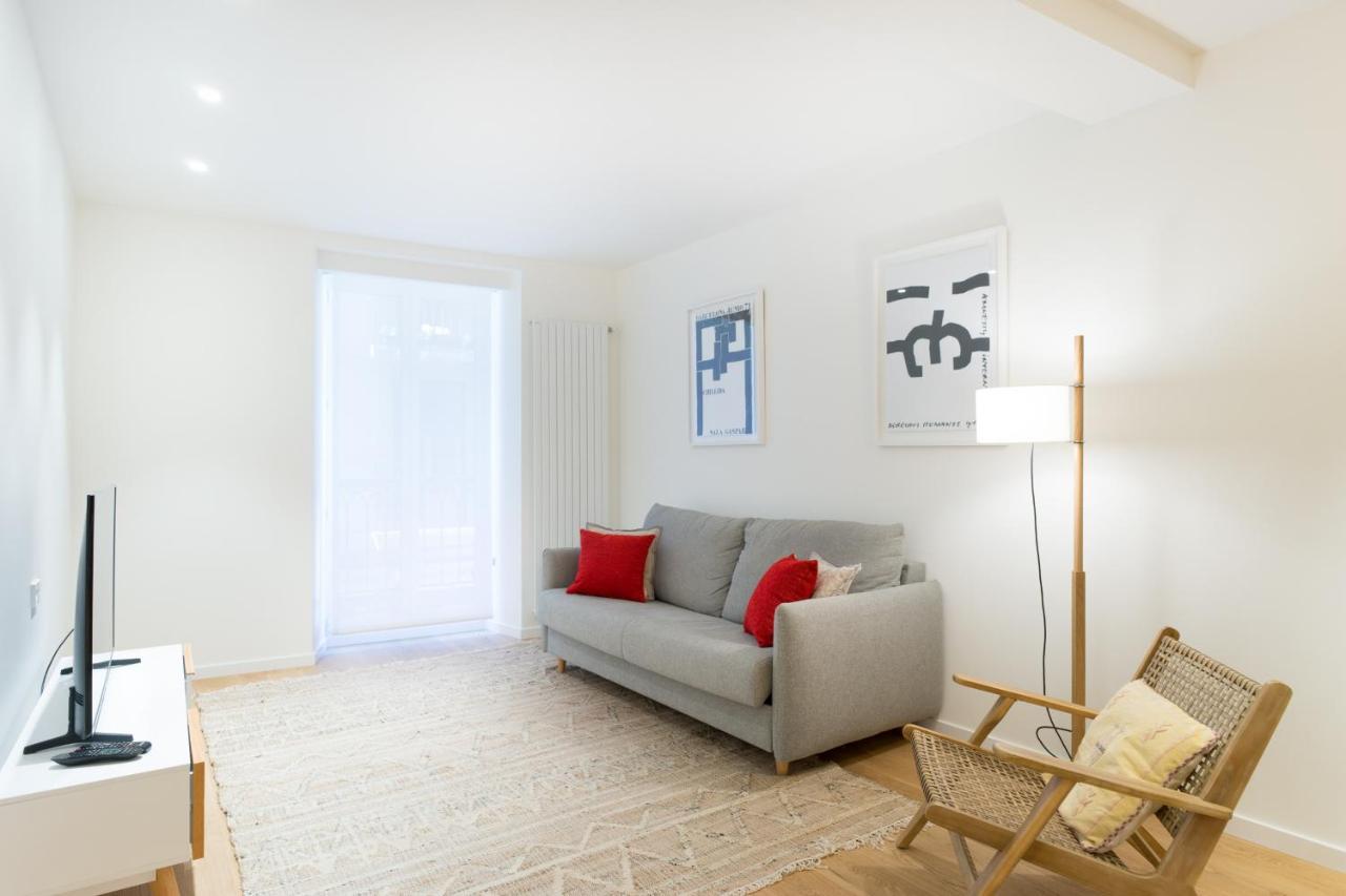 Fermin Suite - Iberorent Apartments Сан-Себастьян Экстерьер фото